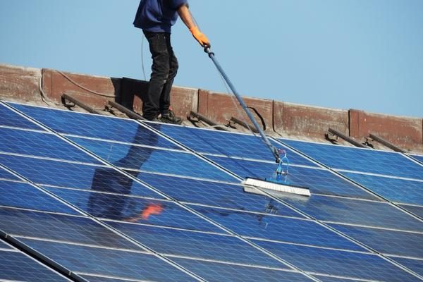 vinduespudsning silkeborg solcellevask teleskopstang vinduespudser